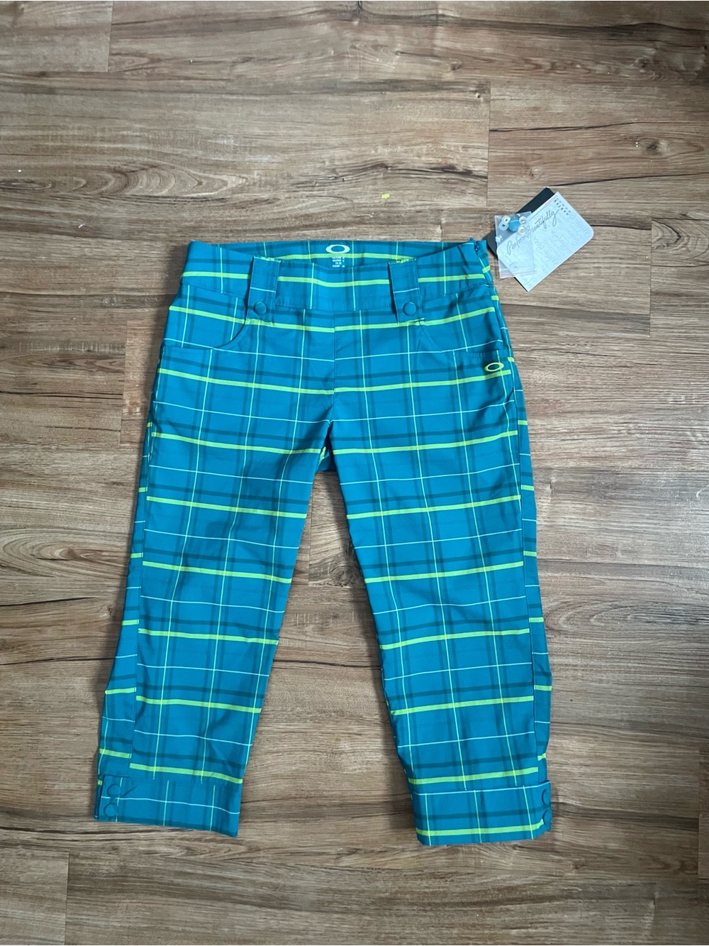 Oakley Teal Plaid Capri Pants with Lime Green Accents Size 0 NWT